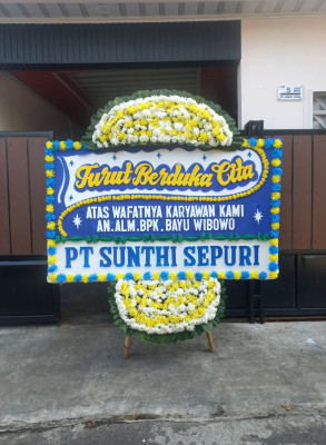 Papan Bunga Duka di Asembagus
